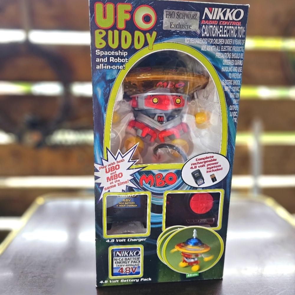UFO Buddy Spaceship Robot